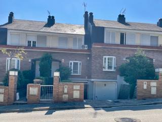 Maison jumelée à Estudi general de girona  90. Magnífica casa en la mejor zona de girona