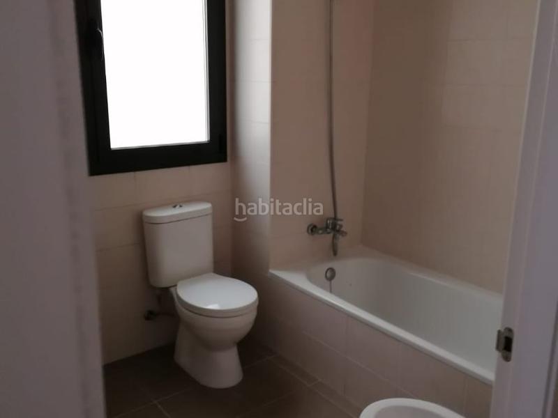 Foto df27a762-b85c-477d-966e-8fa738656cde. Piso en taure 25 piso semi nuevo en Carretera de Roses-Fossos Figueres