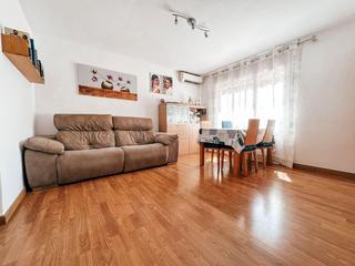 Piso en Paseo doctor moragas 260. Soleado y centrico