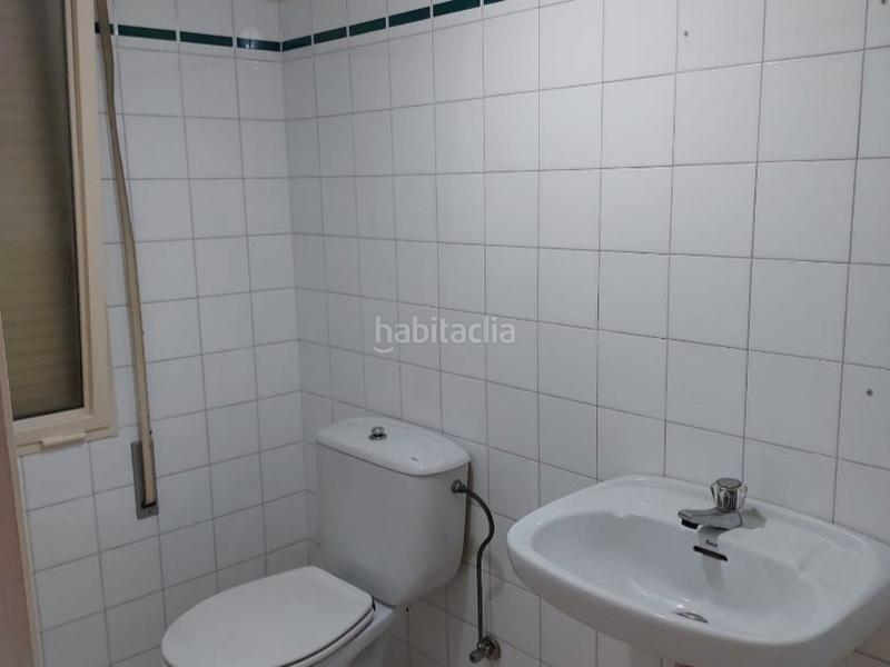 Foto 9b48881b-23f9-4ea3-83a3-2570cd155e7f. Location local commercial dans calabria 15 dans Centre Garriga (La)