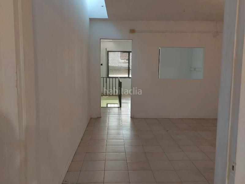 Foto e582af96-cd1e-4ac0-9287-6d028677e2bb. Location local commercial dans calabria 15 dans Centre Garriga (La)