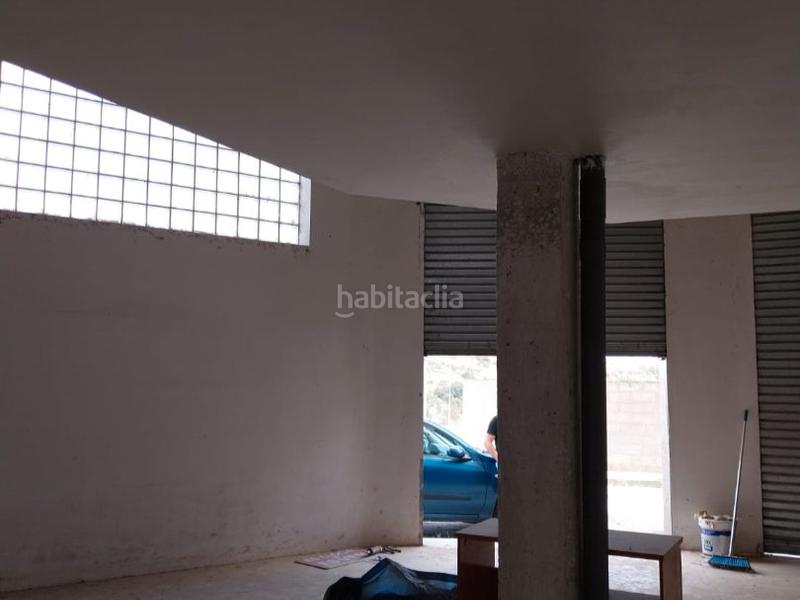 Foto 678fafe2-cc97-4b27-9c86-a3bb46d54aca. Local comercial a c/alt camp 2 a Espluga de Francolí (L´)