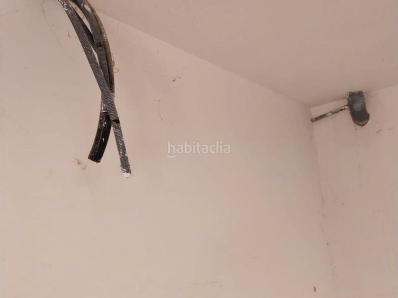 Foto dd8b790d-05af-4430-929d-8fdf13a2378e. Local comercial a c/alt camp 2 a Espluga de Francolí (L´)