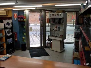 Transfer Business premise in Rambla d'egara 283. Se traspasa tienda informática en terrassa centro con gran aflue