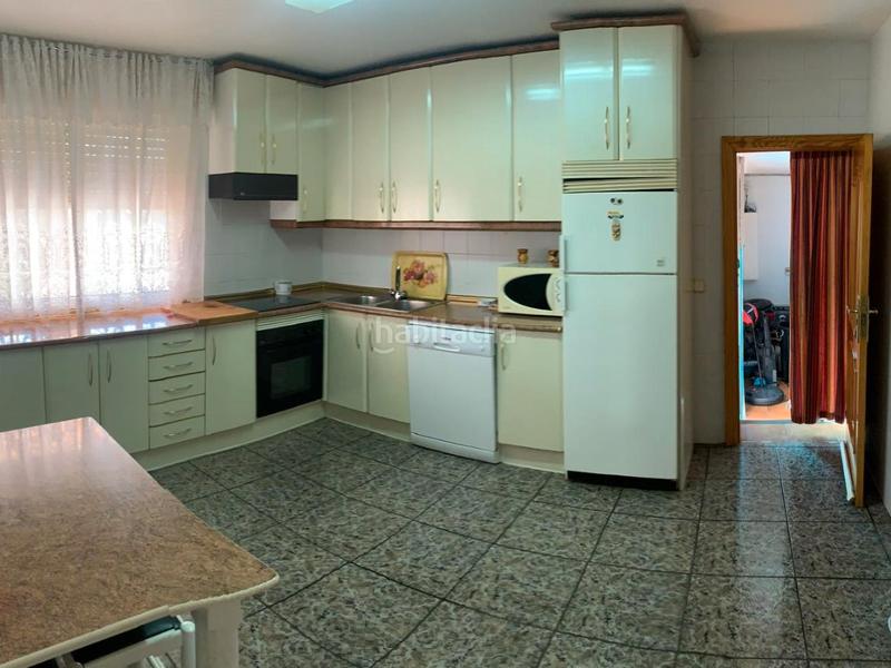 Foto fe1fea7f-78b6-4603-b968-c89f4d01a928. Casa en avenida junquera 3 casa o chalet independiente en venta en Yunclillos