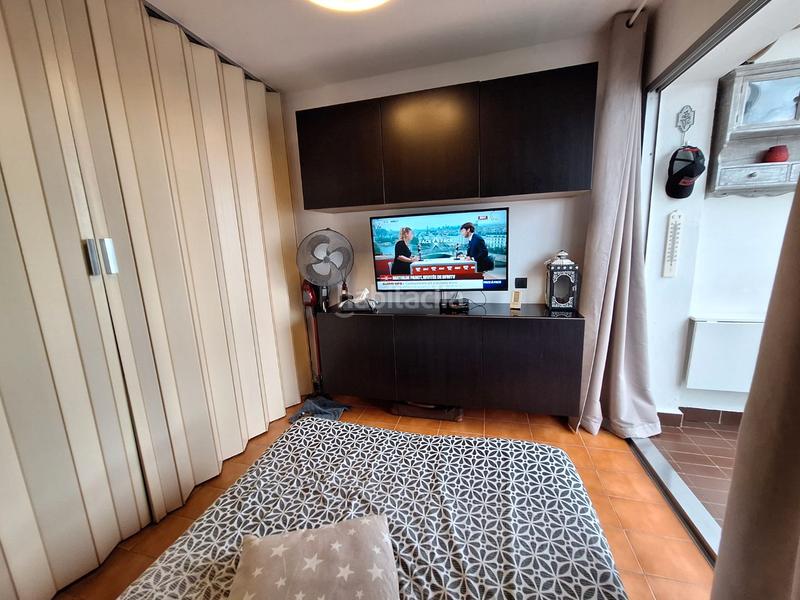 Foto dba2e11e-ff05-4d6d-b21d-6ece2003a47a. Apartamento en carrer muga-delta 10 1 er ligne de mer avec place de parking privé secteur muga en Empuriabrava