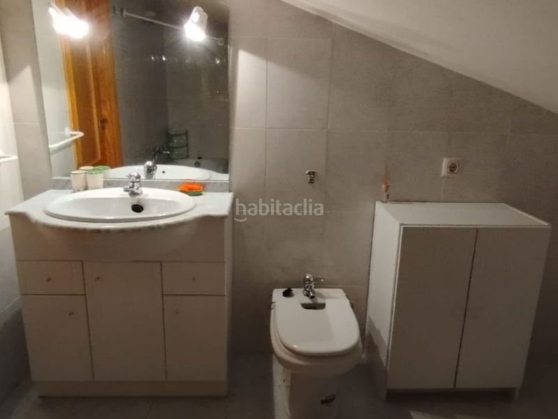 Foto 99eea26f-9d05-4cda-bbe7-32f6ec27c928. Rent penthouse in calle libertad 8 in Barco de Ávila (El)