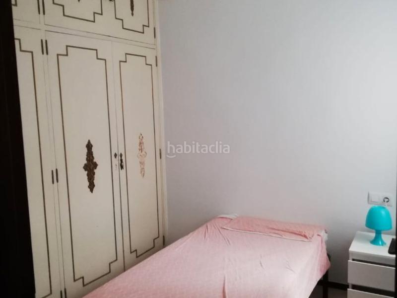 Foto 0a185878-3d7f-4438-a75f-0fcb8f4971a8. Lloguer pis a calle san hermenegildo 6 a San Julián Sevilla