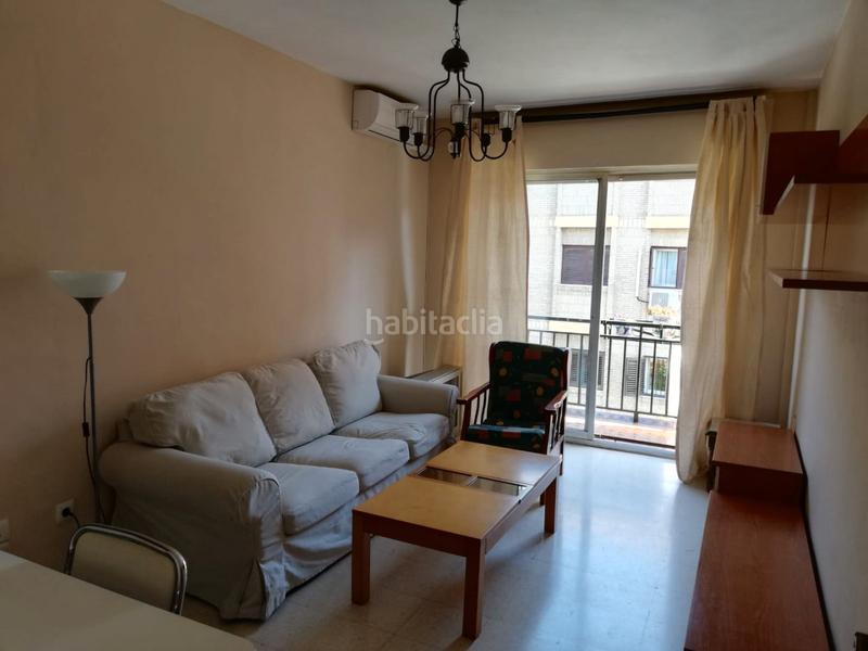 Foto 7c9dc37c-7cb7-4870-a9e9-70016d600239. Lloguer pis a calle san hermenegildo 6 a San Julián Sevilla