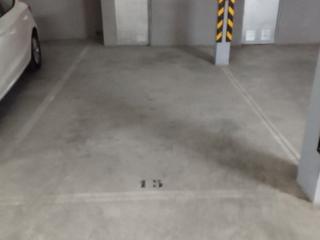 Location Parking voiture à Calle de río tajo 12. Fácil entrada,pocas columnas y recto