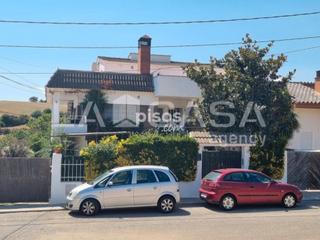 Location Local commercial à Avinguda font del ferro 31. ¡oportunidad!.pso muy soleado