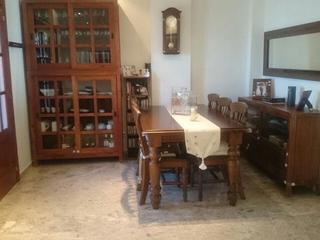 Casa adossada a Acera eucaliptos 7. Casa familiar acogedora en venta o alquiler. buena ubicación con