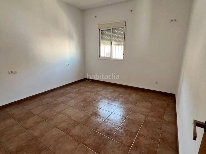 Foto 020f9a15-fc2c-4f4d-a9f5-41754ce52b73. Casa pareada en calle barrio 25 casa espectacular de 4 habitaciones, terraza y patio en Jauja (cordoba) en Lucena