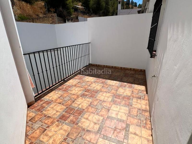 Foto 2f906e11-7881-4227-8b83-13c7b459e4c9. Casa pareada en calle barrio 25 casa espectacular de 4 habitaciones, terraza y patio en Jauja (cordoba) en Lucena