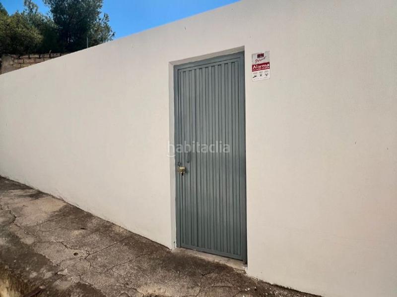 Foto 3f3ff2b4-86fa-4410-9026-c7a0e2c3a3f4. Casa pareada en calle barrio 25 casa espectacular de 4 habitaciones, terraza y patio en Jauja (cordoba) en Lucena