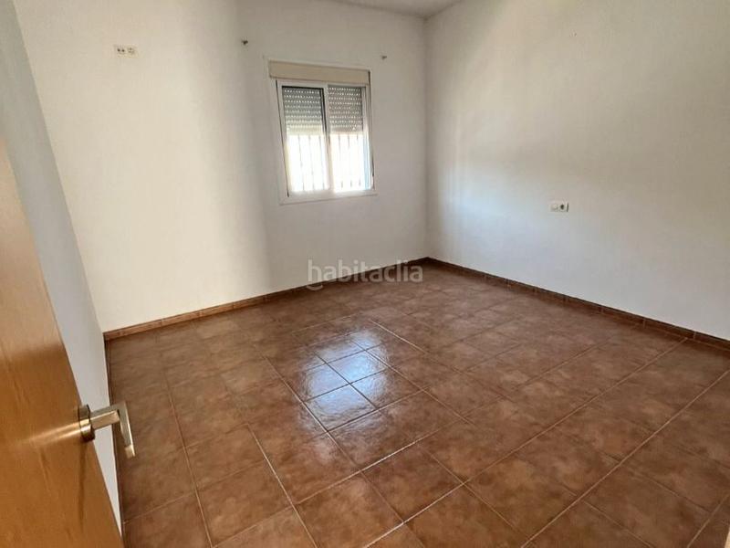 Foto bd6dd061-4a11-4c49-a8af-d47e129aa770. Casa pareada en calle barrio 25 casa espectacular de 4 habitaciones, terraza y patio en Jauja (cordoba) en Lucena