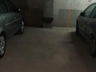 Car parking in Avinguda de la diputacio 3. Plaça de pàrquing centrica a roda de ter
