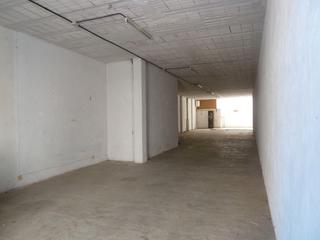 Lloguer Local Comercial a President companys 28. Estupendo local