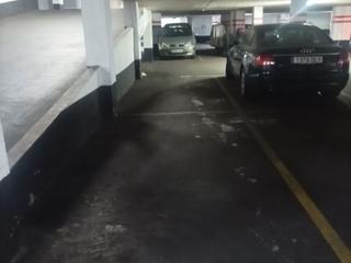 Lloguer Aparcament cotxe a Botika vieja 1. Alquiler garaje coche pequeño
