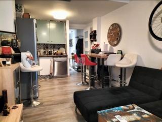 Dúplex en Avinguda vila de tossa 91. Duplex bajo con parking