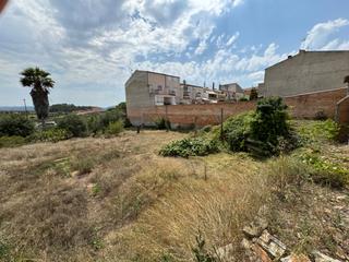 Residential Plot in Carrer del tarragonès 1. Terreny urbà en venta a l’espluga de francolí (urbanització carr