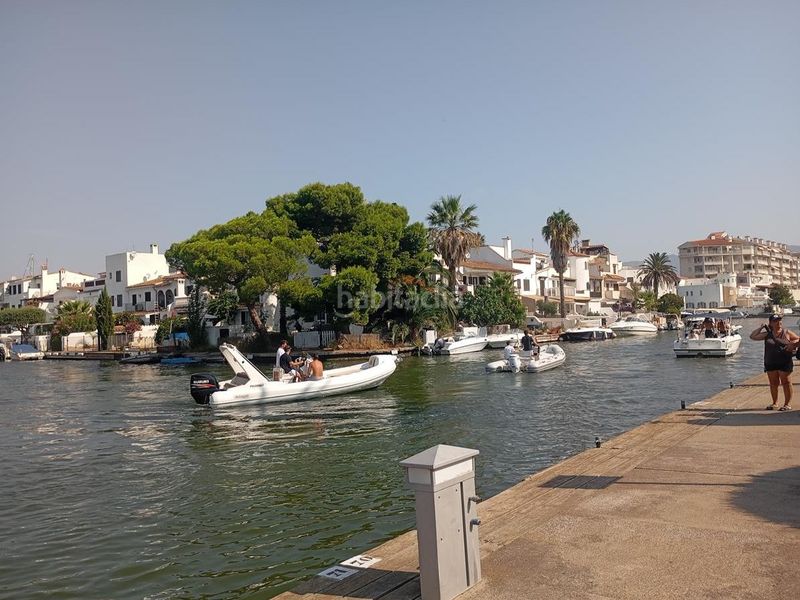 Foto 61d3db53-5557-46b0-9c10-fe4dfd863fe9. Apartament a sant mori 8 a Moxó - Sant Mori Empuriabrava