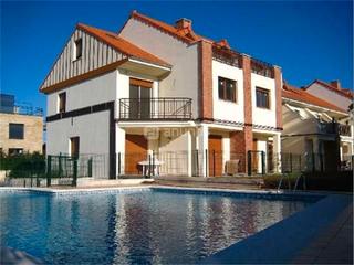 Location Appartement à Barrio la arena,  17. Bajo