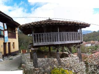 Casa aparellada a Calle riocaliente 82a