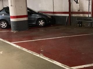 Location Parking voiture à Ronda sant pere  19. En la planta -4
