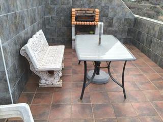Casa adossada a C. la dalia,  13. Se vende triple en visvique arucas