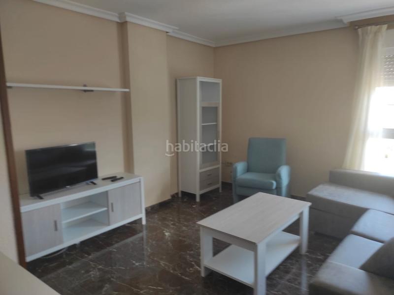 Foto 7724c93a-0932-4924-9f00-0adec084bc3d. Alquiler piso en paseo de españa 13 piso totalmente equipado en pleno bulevar en Jaén