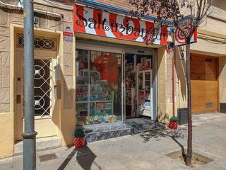 Pas-de-porte Local commercial à Carrer de l'església 13. Saltimbanqui puede ser tu proyecto