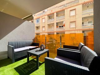 Apartamento en Ramon gallud 175. Seminuevo apartamento de 1 dorm, sur, edificio con piscina y sau