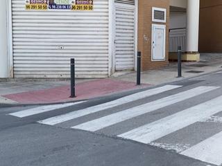 Local Comercial a Passeig de les germanies 1. Planta baja céntrica , vendo o alquilo