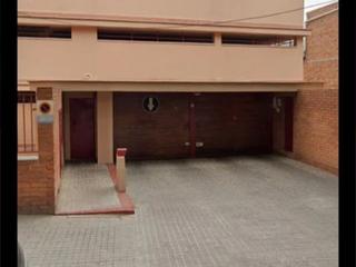 Miete Autoparkplatz in Ca n oliva 20. Se alquila plaza de parking la pau - st martí (barcelona)