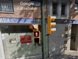Lloguer Local Comercial a Av girona 10. Quieres ganar dinero