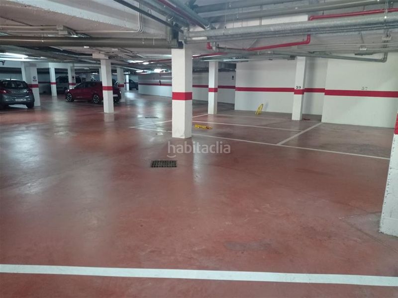 Foto 6ae86d13-ad09-42e3-98d6-4fb5a657e3a1. Lloguer aparcament cotxe a calle alpandeire 3 a La Concha - Resina Golf Estepona