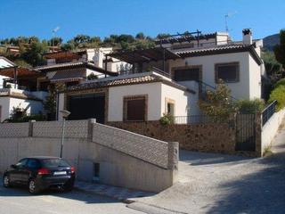 Casa a C/ sierra sur  25. Venta de casa en los villares en un urbanización las cimbras tot