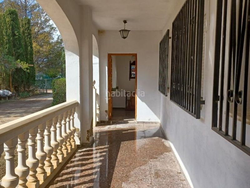 Foto 30155c4b-7c3c-44c2-baef-eb88bdfa33cc. Casa en calle los comercios 3 venta de parcela en Albacete