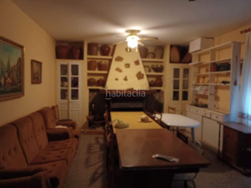 Foto 402792d5-db78-4b99-ae75-1706331c6aa8. Casa en calle los comercios 3 venta de parcela en Albacete