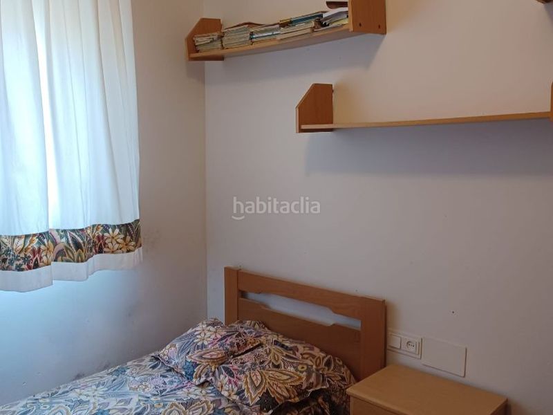 Foto a626d449-e55d-4da3-9a38-cc79df514469. Casa en calle los comercios 3 venta de parcela en Albacete