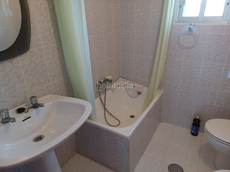 Foto d447edd6-ed54-46ea-b56d-5918fe4c846a. Casa en calle los comercios 3 venta de parcela en Albacete
