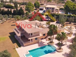 Maison à Ma3030 10. Descubre la elegante villa de lujo en marratxí y vive en el máxi