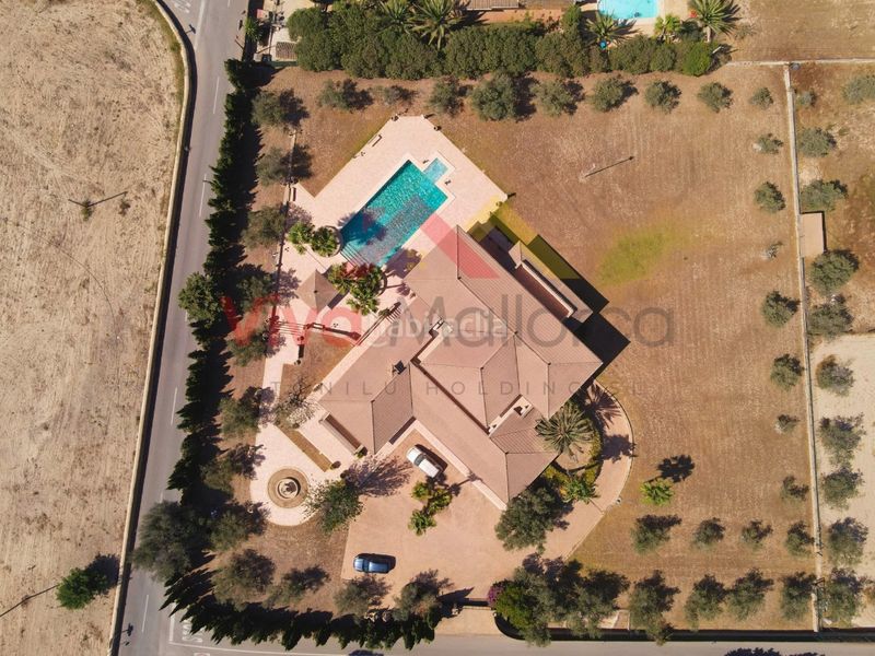 Foto 1bbbf268-b90c-4b18-9f3f-9153a9870607. Casa en ma3030 10 descubre la elegante villa de lujo y vive en el máximo nivel de confort en Marratxí