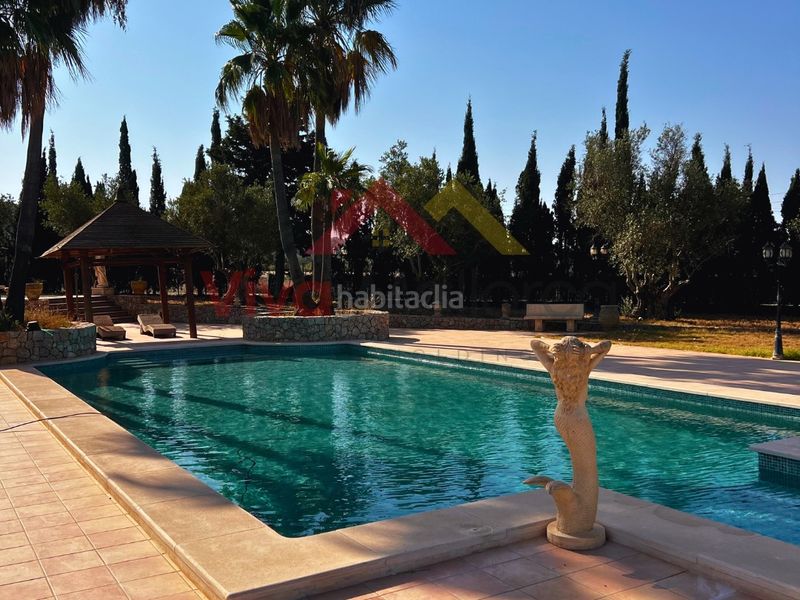 Foto 522f61c6-020d-469e-ac19-c1fb45794512. Casa en ma3030 10 descubre la elegante villa de lujo y vive en el máximo nivel de confort en Marratxí