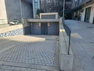 Location Parking voiture à Pizarro 16. Centrica plaza de garaje