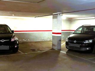 Miete Autoparkplatz in Balcells 21. Plaza de parking coche y moto