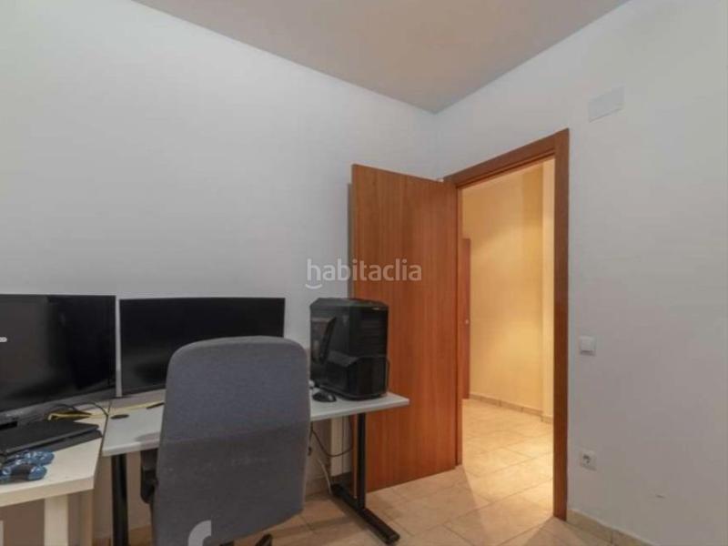 Foto 2eded543-f569-409f-a2d2-a34f22603ce4. Casa bifamiliare in avinguda polinyà 49 in Poble Nou Sabadell