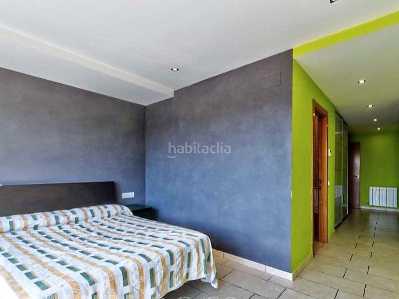 Foto 45df60c5-7ab3-4fa9-b173-1a111ac0871d. Casa bifamiliare in avinguda polinyà 49 in Poble Nou Sabadell