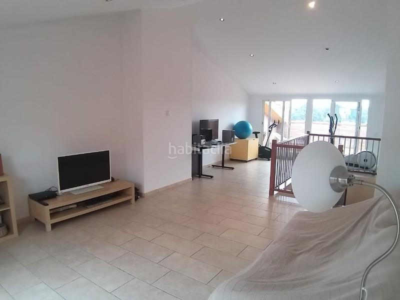 Foto f5975ded-678d-45b9-8494-36eb0bdf9d82. Casa bifamiliare in avinguda polinyà 49 in Poble Nou Sabadell